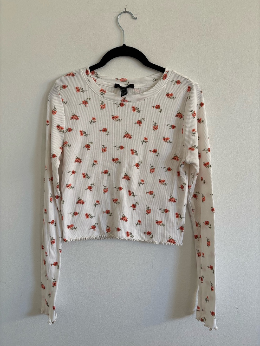 Forever 21 White Long-Sleeve Knit Top with Red Floral Print